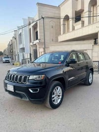 07715769512 سعر 164 جيب لاريدو مكفوله من صبغ موديل 2017 وارد حادث مياه...