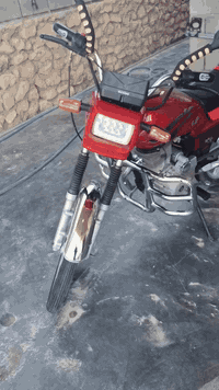 موطور فيوم للبيع السعر المطلوب450 وبي مجال للستفسار اتصل على 078127334...