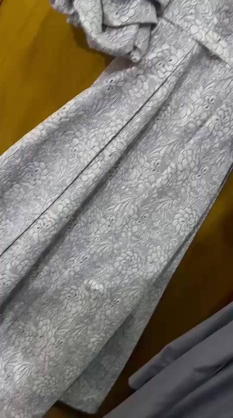 السلام عليكم
بنات فستتين للبيع تخبل باللبس واستعمال قليل مراين تقريبا نظيفات كلش والقماش درجه اولى الله شاهد 
الاخضر قياس ٤٦
٤٨
والرصاصي قياس ٤٠
٤٢
عندي خدمة توصيل 
مكاني 
بغداد
كراده خارج


**إذا كنت صاحب هذا الإعلان وتريد حذفه لأي سبب، رجاءا أرسل رسالة إلى الدعم الفني**