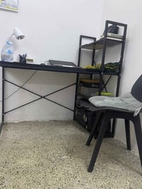 النجف • ميز قابل للفك • كرسي مكتبي