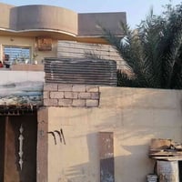 دار طابقين في حي القدس الثانيه قرب مدرسة الترمذي المساحة 200 متر الطاب...