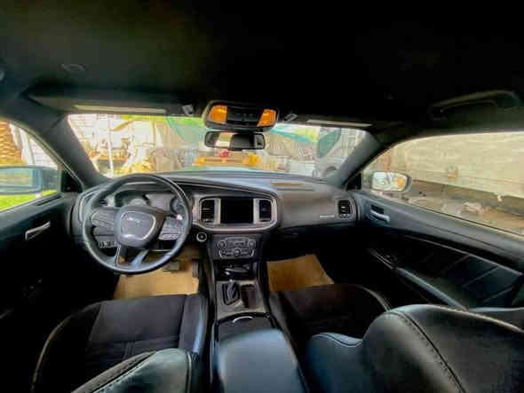 دايتونه 2022 اصل  5700    V8
فول فول عدا الفتحه 
 1- خزن ميموري 
2-كشن حضن كهربائي ثنينهن
3-كشن كنتاره و جلد مختم دايتونه 
4-اربع انضمه قياده تحكم من الشاشه 
5-ستيرن خزن
6-كشن تدفئه امامي خلفي 
7-سياره على وضع الشركه كله رياضي بلادي 
8-سياره عليه برمجه كلش قويه بلاديه صوت رعب 
بيه ايرباك فقط الكشن
9 ماشيه 60 حقيقي 
سياره لا لغد ولا شاصي كفاله ✅
كير محرك بلاد مال شركه مكفولات ✅
السياره داخه من امريكا 2 قطه  جاملغ وبنيد 
سياره حلوه بالحقيقة و بلاديه و مناقصه ولا برغي 
للاستفسار ***********
غير متواجد ع نت
مكاني بابل
