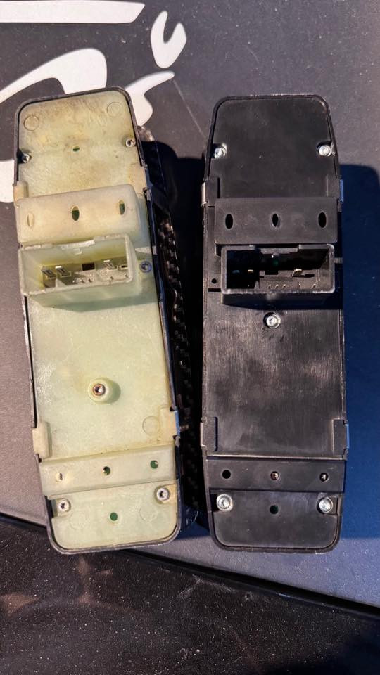 سلام عليكم غراض جارجر الاسعار مرفقة بالصور
مكاني بغداد 
***********
