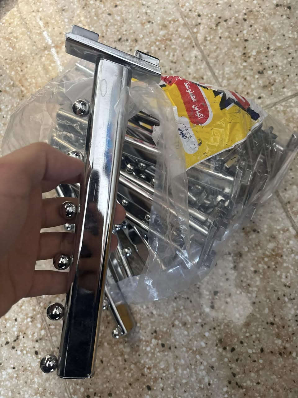 السلام عليكم 
متوفر تعاليك العدد تقريبا ٩٠ مال ملابس كبار وصغار 
وجناكيل العدد ١٠٠
قيم واخذ 
مكاني الشعب


**إذا كنت صاحب هذا الإعلان وتريد حذفه لأي سبب، رجاءا أرسل رسالة إلى الدعم الفني**