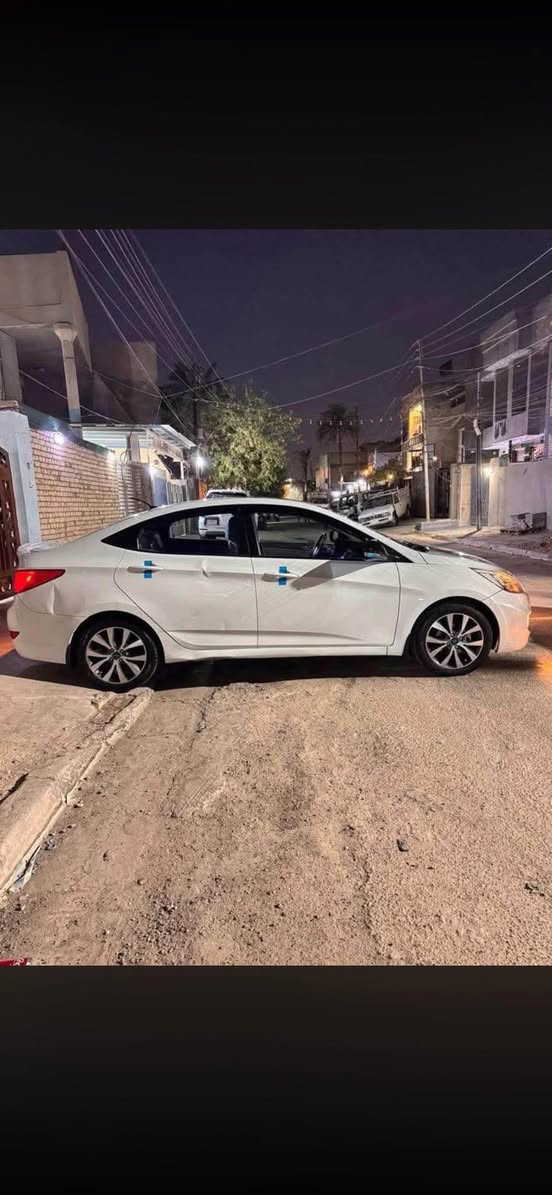 اكسنت 2016 خليجي

ملاحضة: رقم جديد قبل كم يوم بدلته

سنويه 2028 تسقط

فتحه

مكينة 1600 

ماشيه 50 الف

بيهة ضربه ب جاملغ الخلفي زغيره وضربه بل باب زغيره مبينات بل تصوير 

اما البقية كفاله السيارة كلش نضيفة بيهة ادامة كامله ما متروكة

صدر وحمام ودومشه وصور الضربه

موجود ومو نشاز ممبينات 

السعر 114 مع مجال بصيط 

مكاني بغداد كرخ
تواصل *********** بغداد, العراق
