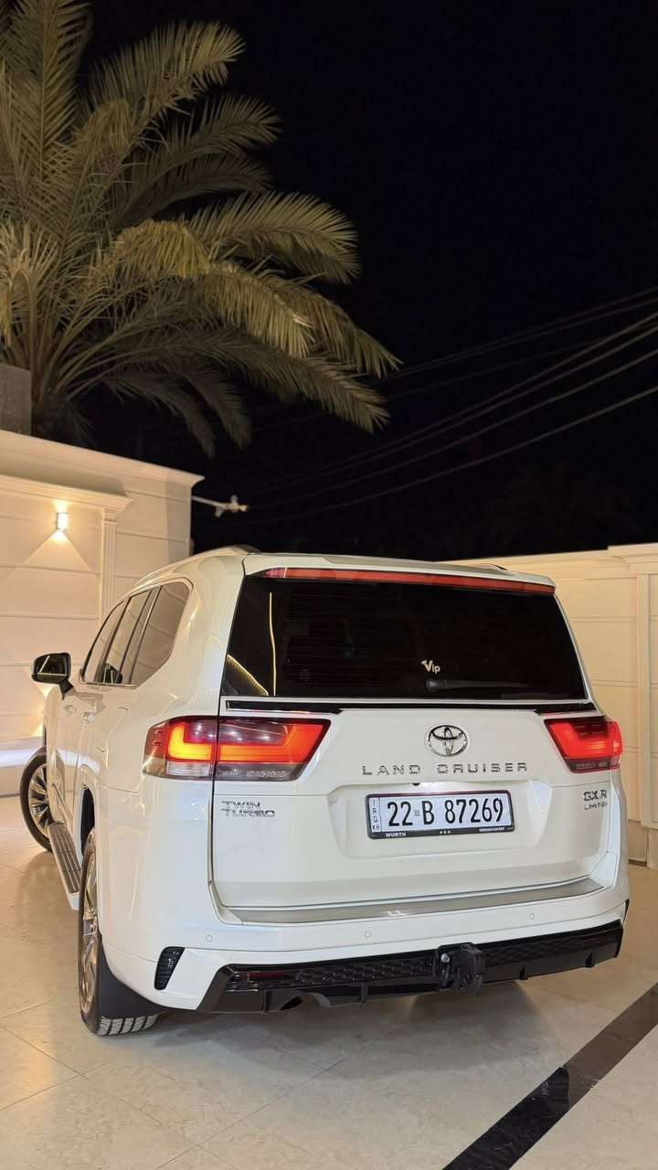 السلام عليكم لاندكروز 2023 ساز لمتدد ام الضمان تنفس طبيعي
رقم اربيل تريد تحويل او وكاله 

المواصفات فول 1/1 فتحة سقف كشنات جلد وكهرباء جنطه كهرباء مري شفط حساسات امامي خلفي دفع رباعي شاشه كبيره كامره خلفيه 7 راكب 3 قطع تبريد شاشات خلفيه زراك لايت وباقي المواصفات المعروفه… 

السعر 665$ 

للأستفسار ***********
