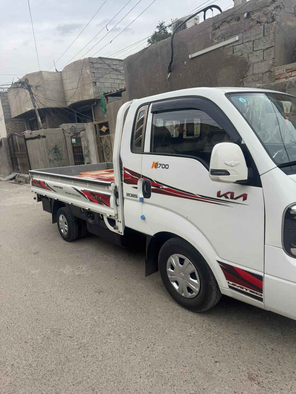 سلام عليكم كيا بنكو للبيع
المنشأ /KOREA
الموديل/ 2025
عداد المسافه/27 الف
الضرر/كفاله عامه فقط شخط باب سايق
ناقل الحركه/✅
محرك/2700✅
شواصي/✅
اكسل/✅
الارقام/ بغداد/ حمل✅
الغرفه✅ دوشمه عام
العنوان بغداد زعفرانيه ***********
