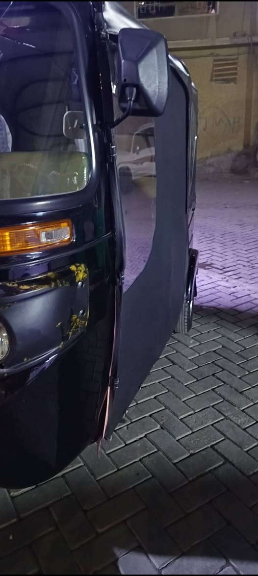 السلام عليكم تكتك موديل 22 شهر 11 مكفولة كفالة عامة السعر 9200 او بيهة مجال تحويل ثاني يوم شراي اتصل او منختلف ***********
