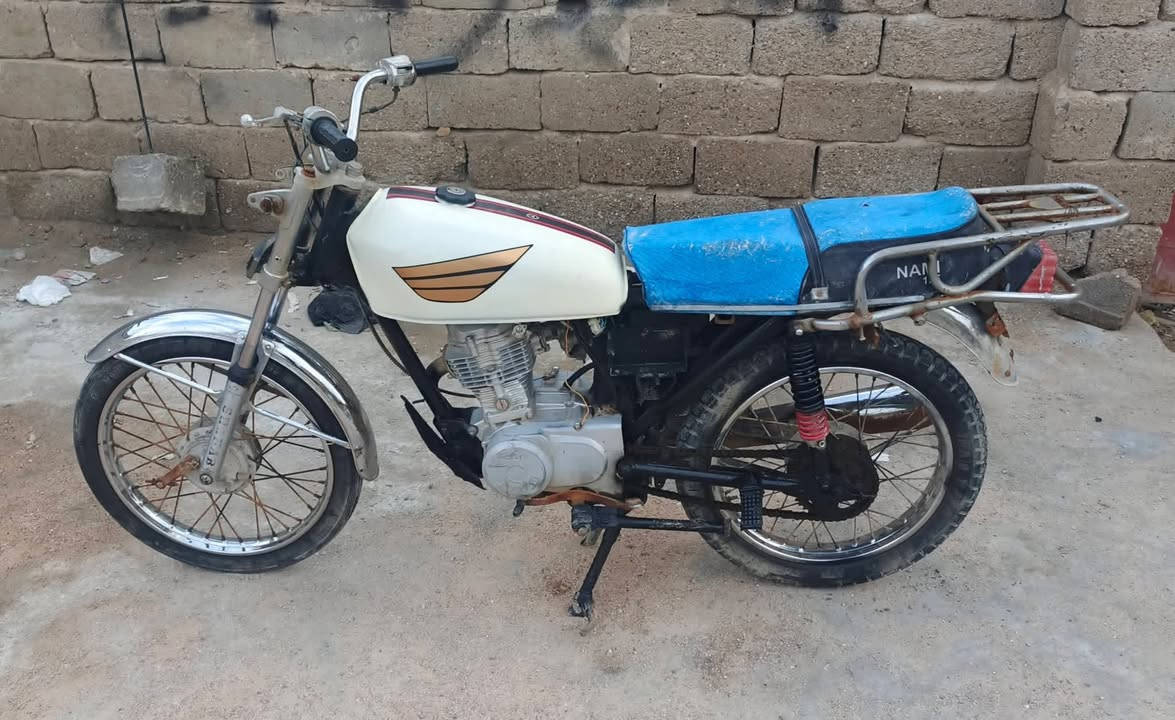 بيع مستعجل سعر 200 الف مكاني حي نادر ثانيً هاذ رقمي ‭٠٧٨١ ٣١٥ ٢٢٨٥‬
