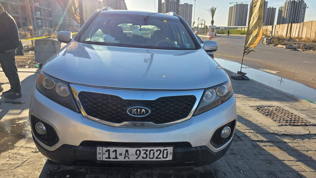 السلام عليكم
سورنتو موديل 2012 خليجي رقم بغداد انكليزي بأسمي لون رصاصي 4 سلندر حجم المحرك 2400
7 راكب السيارة نظيفة وبيها مناطق صبغ نتيجة ضربة نفس ما موضح بالسونار 
المحرك والگير بحالة جيدة جدا
تدفئة تبريد 3 قطع مع شاشة وكاميرا
السيارة مصروف عليها وجاهزة وما بيها اي مشكلة التحويل ثاني يوم مكان بغداد حي الجهاد للاستفسار على الرقم***********
متوفر واتساب الشراي يتصل ويتدلل
