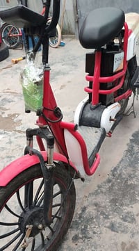 السعر 150 الف بي مجال تواصل 07803113384 واتساب