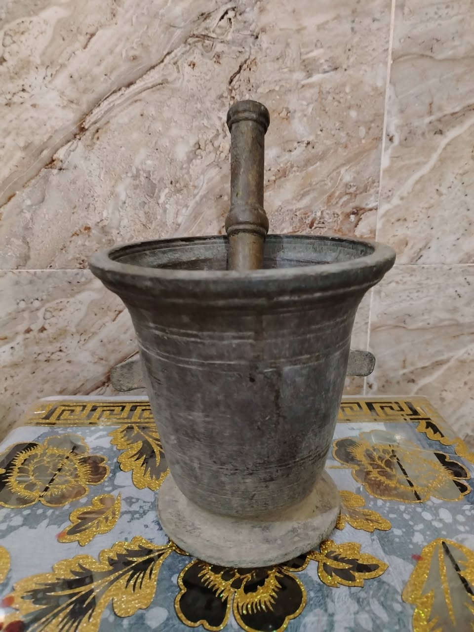 سلام عليكم هاون بغدادي أبو تراجي قطعة تخبل قياس ٢٠ قياس يدة ٣٠ سعر خاص او اتصال *********** مكاني بغداد توجد توصيل
