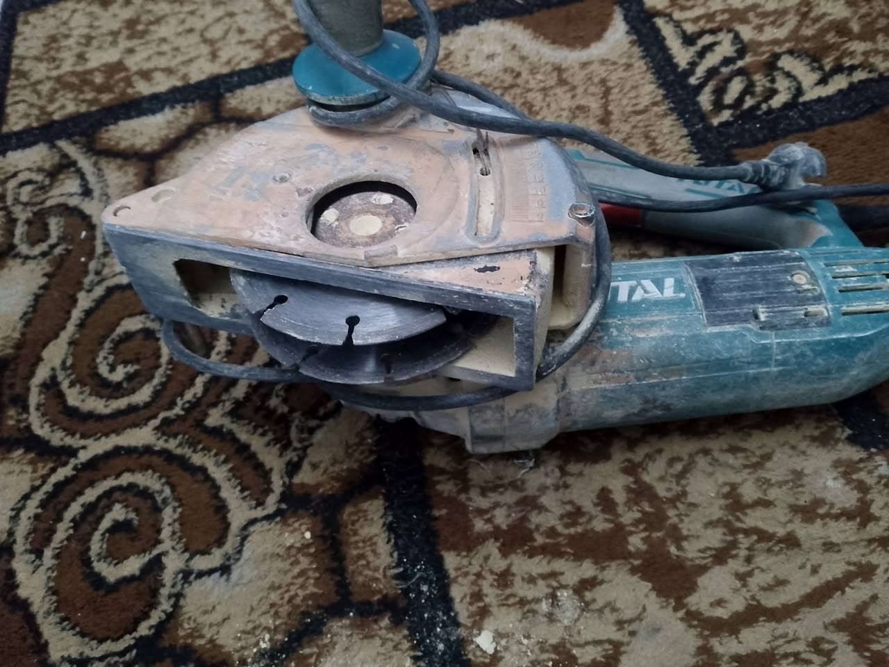 السلام عليكم من رخصت الادمن توفرت غراض باله مستخدمه بس نضيف والكل شغال ومامصلح ولامفتوح


**إذا كنت صاحب هذا الإعلان وتريد حذفه لأي سبب، رجاءا أرسل رسالة إلى الدعم الفني**