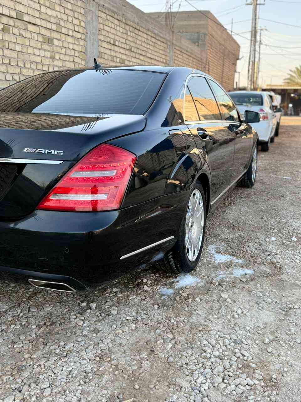 مرحبا مارسدس s 350 باب طويل خليجية اصل داخل بيجي اصل موديل 2011 سيارة فول وجاهزة من كلشي محرك كير حدادية جوبلسات كلة جديد تخم تاير ويل جدد تبريد تتفئة تمام باب شفط مكفولة من الحادث والكص دخول جديد رقم وسنوية اصليات  السعر 88 بيها مجال مكاني بابل ***********
