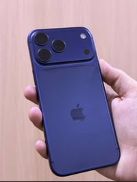 آيفون 17 برو ماكس • بالضمان • باكيت كامل