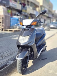 متاح سكنس نثية ياباني بلادية على ايدي من رمبة سعرهة ١٠$ ونص مكاني بغدا...