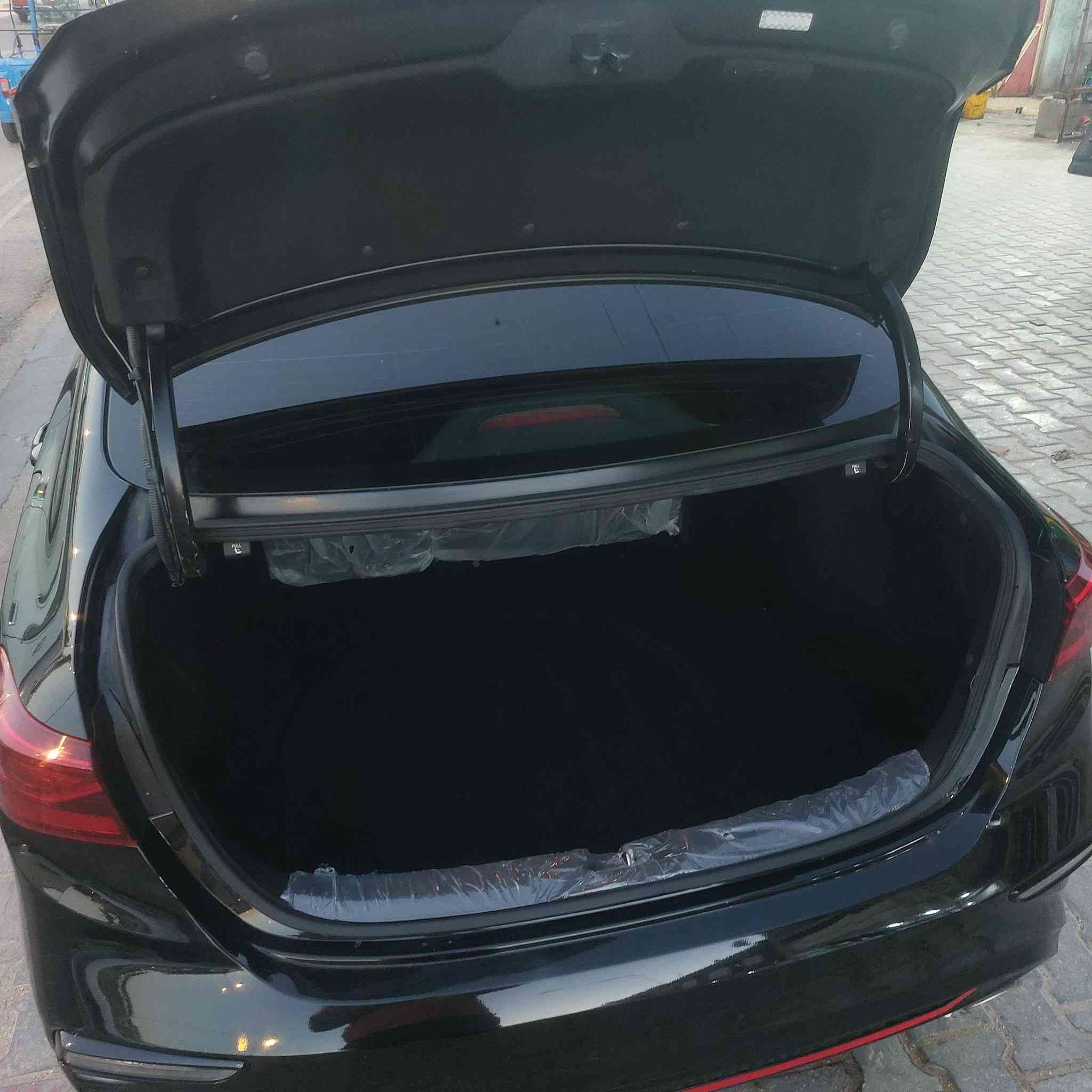 سلام عليكم لبيع كيه فورتي وارد امريكي معوقين بصره بيهه مدكر وبنيد فول مواصفات عده الفتحه ٤بصمات رادارات حساسات كامره دواره شاشه جبيره ماشهه ٣٧ الف البصره الصمعي جديد *********** سعر ١٢٥ وخادم
