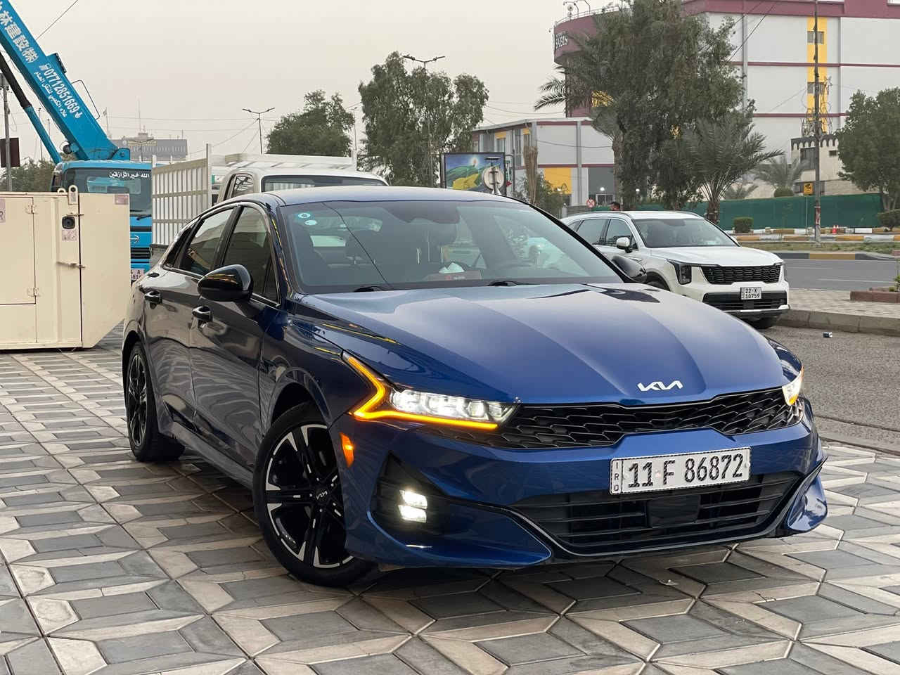 السلام عليكم 
كيا k5 GTLINE 
السيارة موديل ٢٠٢٣ فول مواصفات
عدا الفتحة 
مواصفات GtLine 
بصمه 
شاشه حجم كبير 
رادار امامي وخلفي وجانبي وبريك طوارئ 
تشغيل عن بعد 
رادار امامي
شاحن وايرلس
سياقه الكترونيه + تحديد مسار 
سيارة بيه مواصفات هواي بعد 
مرقم بغداد باسمي 
السيارة  وارد امريكي
قطعتين صبغ 
السعر 167$
المكان بغداد شارع فلسطين 
للاستفسار
***********
