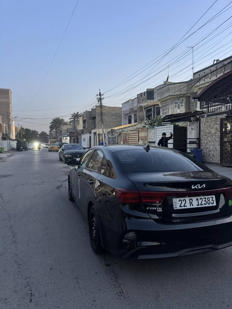 السلام عليكم كيا فورتي موديل 2024 سياره ماشيه 20 الف ميل بيها بنيد مصبوغ وجاملغ مبدل سياره خير من لله مكان بغداد للاستفسار *********** وتساب *********** السعر 145 وبيها مجال
