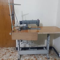 مكينة خياطة • صناعي • نضيفه