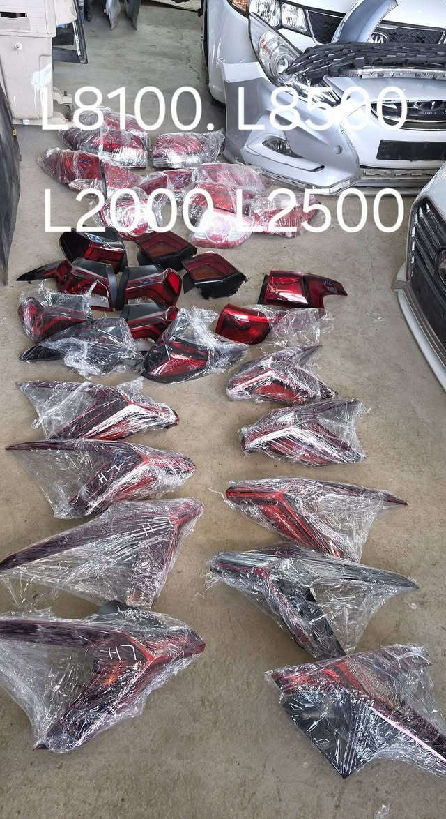 تتوفر لدينا قطع غيار ازيره كراندر  ٢٢ و٢٤  k8  بطاين دروعه وكاله لايت دعاميات ابواب جاملغات كهربائيات الديوانيه الحي الصناعي خلف الكراج الموحد يوجد لدينا توصيل


**إذا كنت صاحب هذا الإعلان وتريد حذفه لأي سبب، رجاءا أرسل رسالة إلى الدعم الفني**