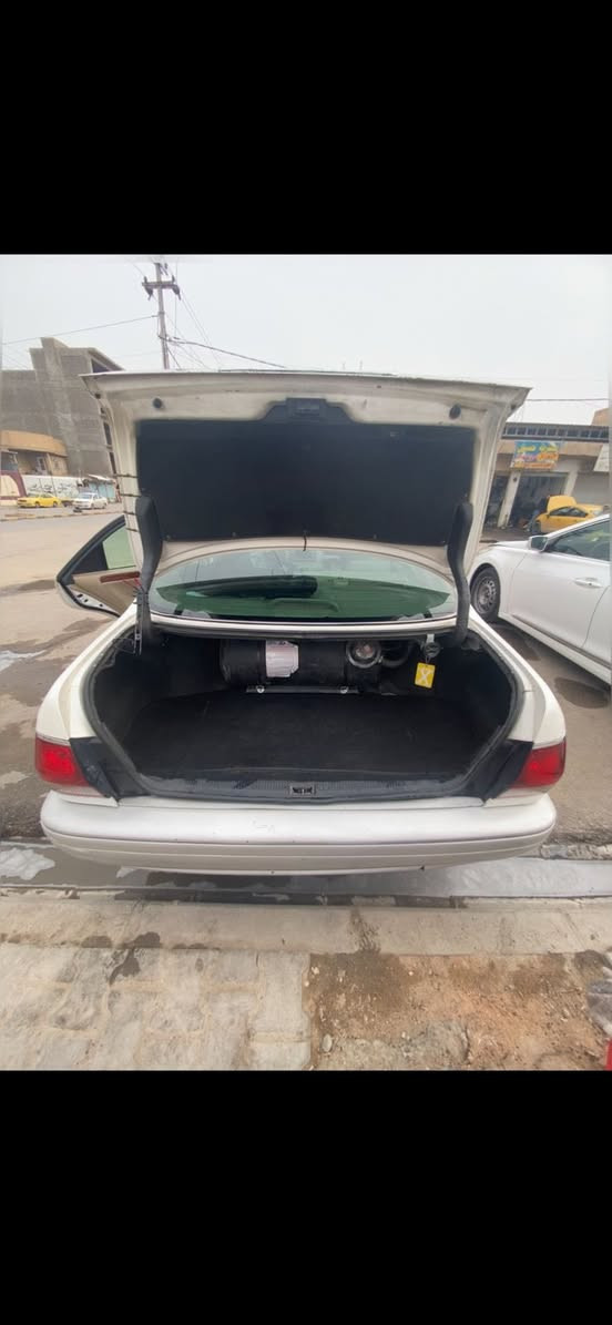 سلام عليكم
ملكه بيضه محجل 2002 
كركوك مدفوع گمرگ وضريبه والقرص واصل باقي بس ع الرقم 
دگمتين عادي 
مكينه vvt i فيشه وبطل 3000
تحويرة النجف فوك وجوه دشبول امارات 
كفاله من الكص ونقل الجثه 
السياره منظومة غاز 
ويل اسود 
تخم تاير جديد 
السياره بيه نقوصات بسيطه وعليه غرامات من سعر السياره 
السعر 95 وبيه مجال حگ الجيه
العنوان : النجف الاشرف حي ميسان
***********
