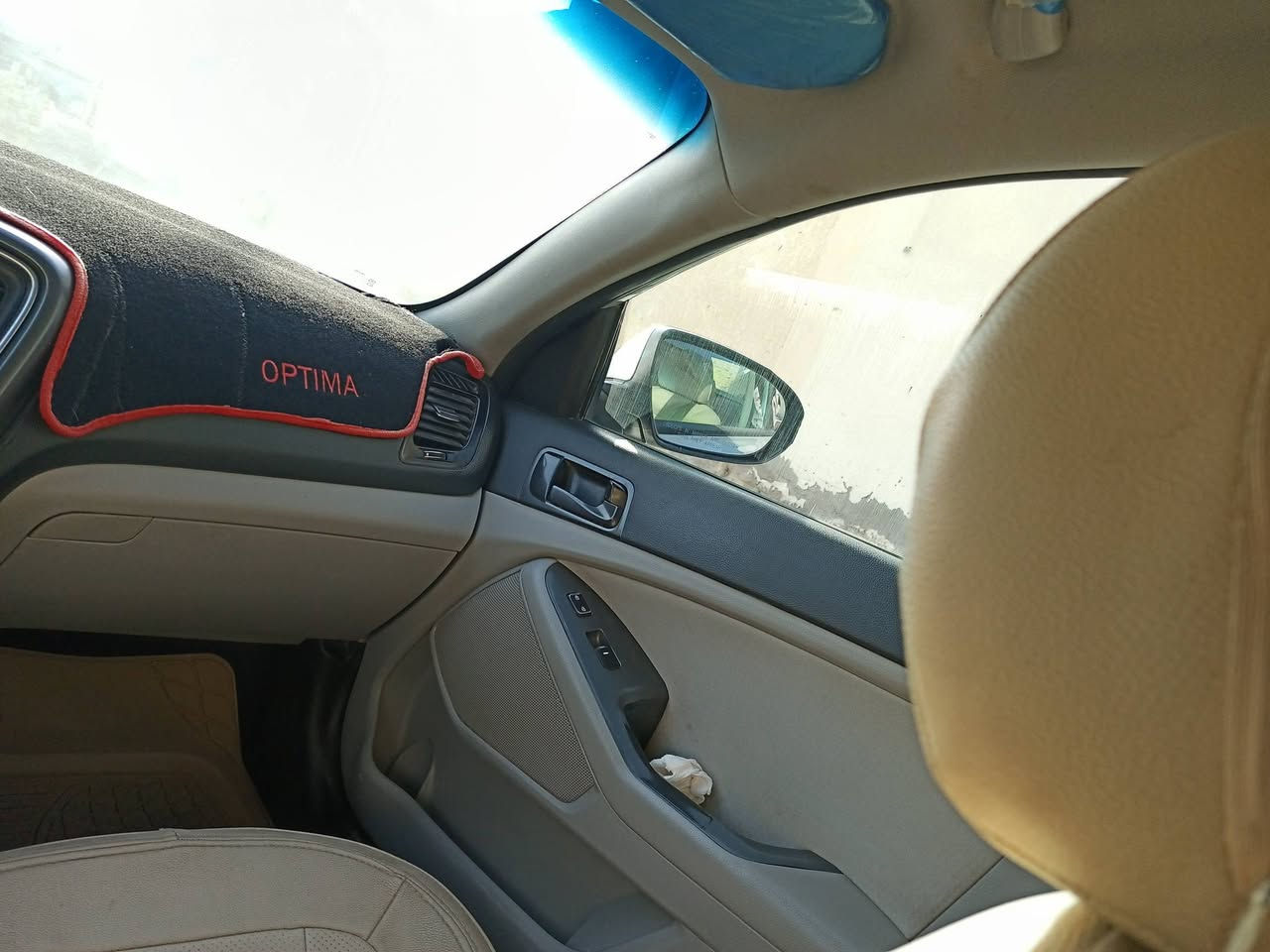 السلام عليكم
اوبتيما للبيع موديل 2014 مشروع وطني باسمي
وارد امريكي
المحرك gdi 2400
السيارة جاهزة تدفئة تبريد اشارات
لايت جديد مبدل حاوية خليجي
شاشة وكامرة موجود بيها
دواخل نظيفة جدا
جراد بنيد وجاملغات
السعر 115$ وبخدمة الشراي
العنوان ذي قار قلعة سكر
الموبايل ***********
او مراسلة الصفحة
