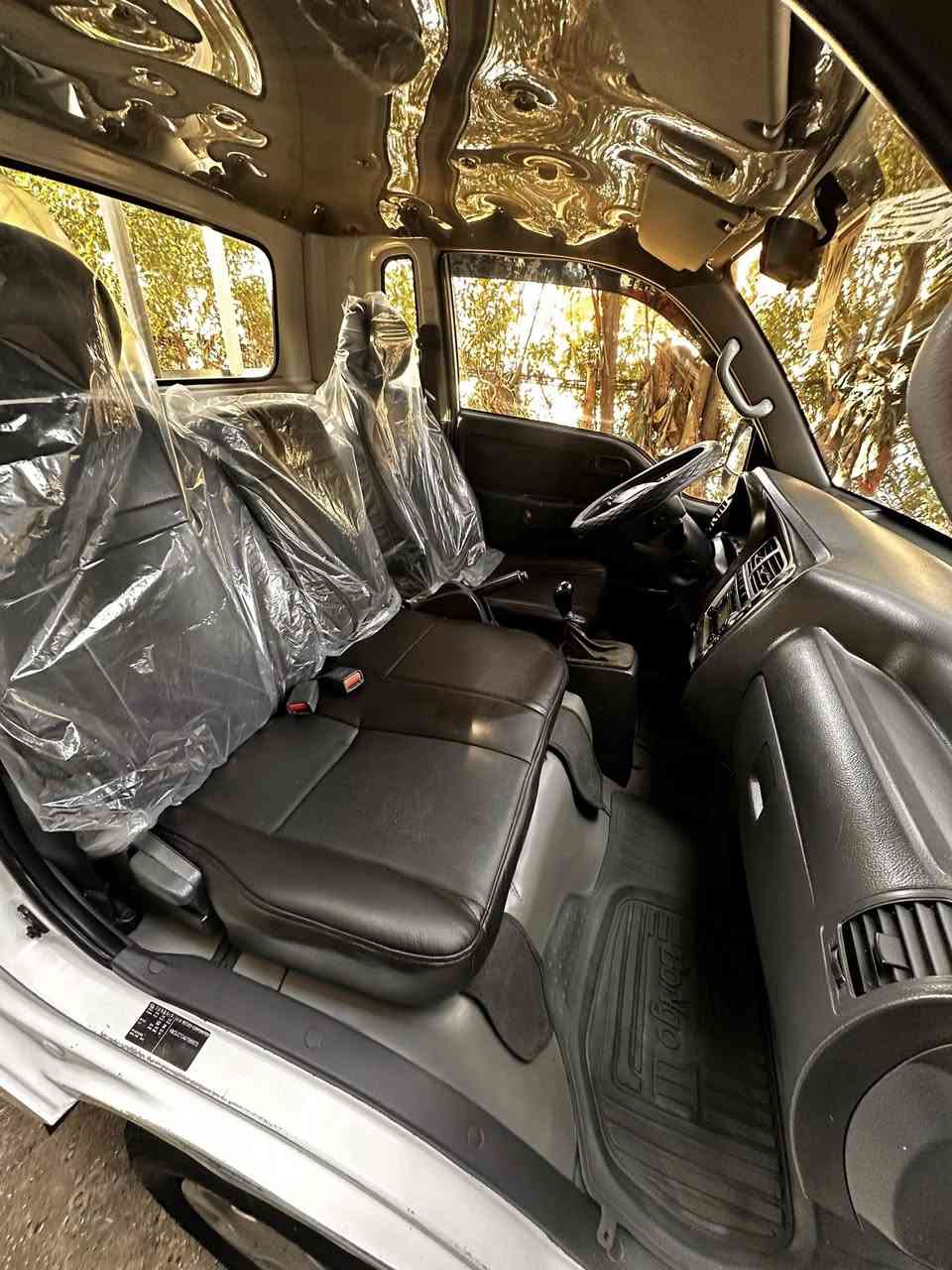 كيه ٢٧٠٠ مديل ٢٠١٦ السياره جديده ميكينه جديده تخم تاير جديد دوشمه جديده بلاديه ممفوله كير اكسن حداديه كله نضيف وجديد خير من الله السياره بغداد مدينت الصدر الحبيبيه 
*********** سنويه لا ٢٠٢٨
