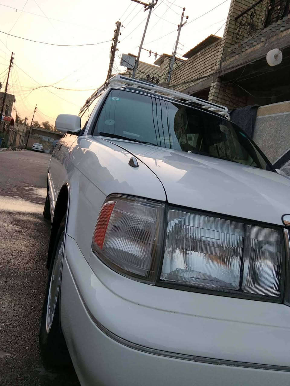 السلام عليكم سياره كراون ارنب استيشن موديل ٩٠يسره للبيع کير ومحرك vvt تبريد شغال دواخل نظيفه جدا تغيير سستم رقم بغداد انكليزي لغاية ٣١ صاحب السنويه بغداد مكان السياره ذي قار الرفاعي للاستفسار اكثر الاتصال برقم الهاتف ***********
