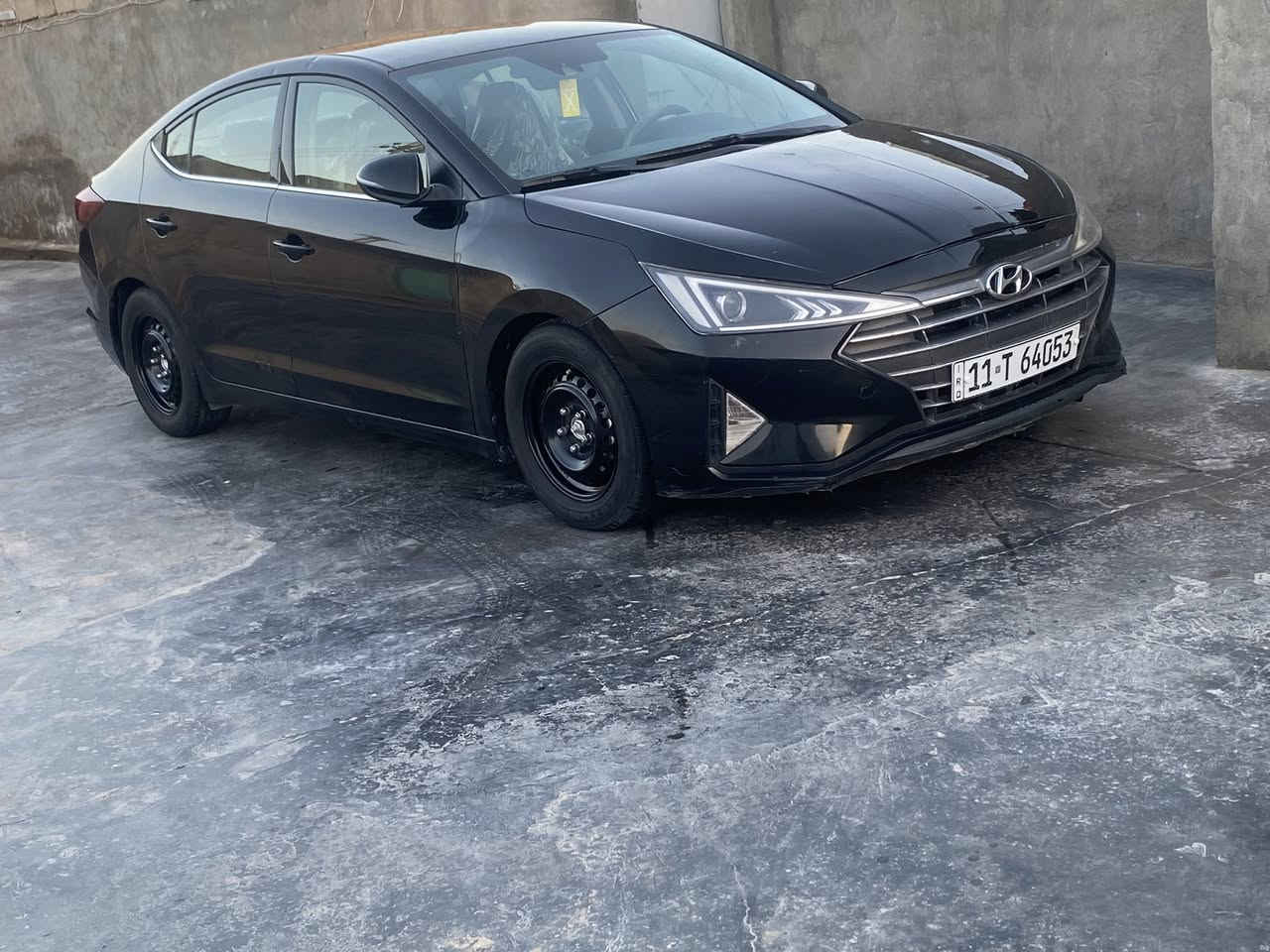 اقره التفاصيل وخابرني والسعر 116 وبيها مجال قليل
النترا 2019  فول الفول عدا الفتحه بغداد باسمي هزه سنويه رقم جدد ماشيه 95

وارد امريكي بيها صبغ 3 قطع امامي و3 قطع خلفي بدون اي داخل

كير صدر محرك كله ع وضع الوكاله بدون فتح برغي واحد

ملاحظه شواصي لغود دواخل حوض تكم مكفولات من الزلغ

مكان التاجي هاتف ***********
