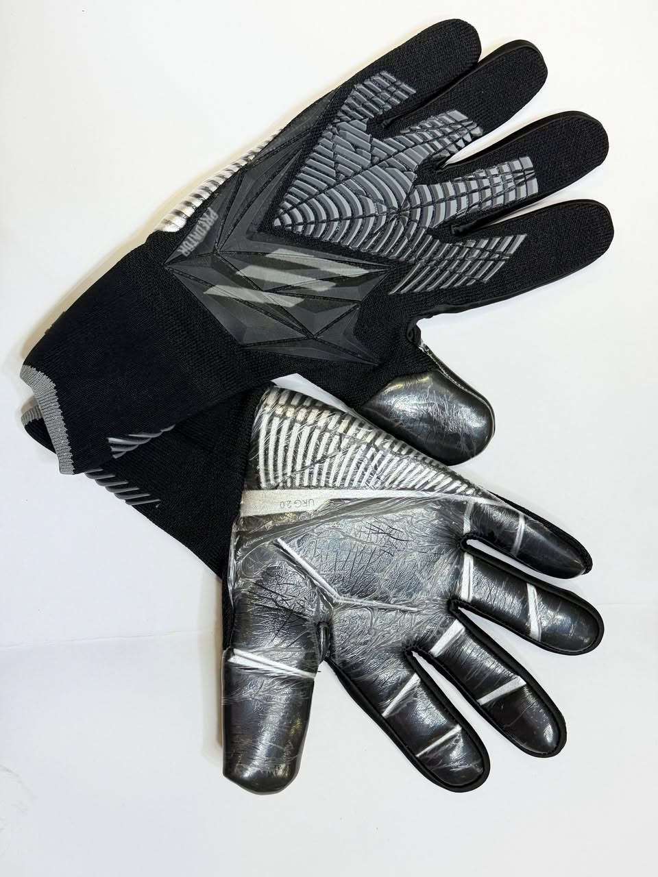 كف حارس 
قياس8/9/10
سعر 25


**إذا كنت صاحب هذا الإعلان وتريد حذفه لأي سبب، رجاءا أرسل رسالة إلى الدعم الفني**