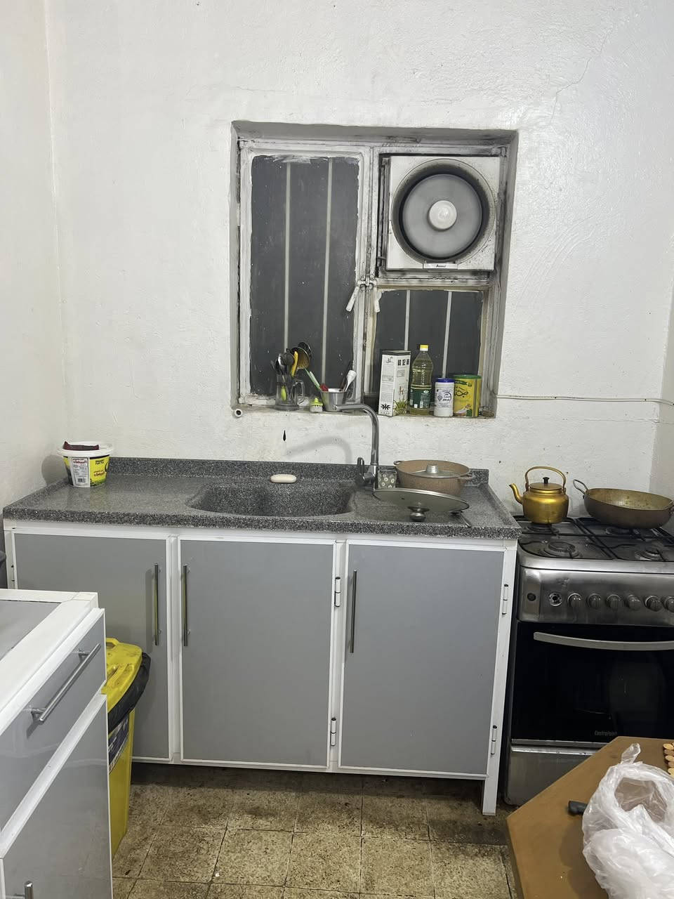 للبيع  الاستفسار ***********
