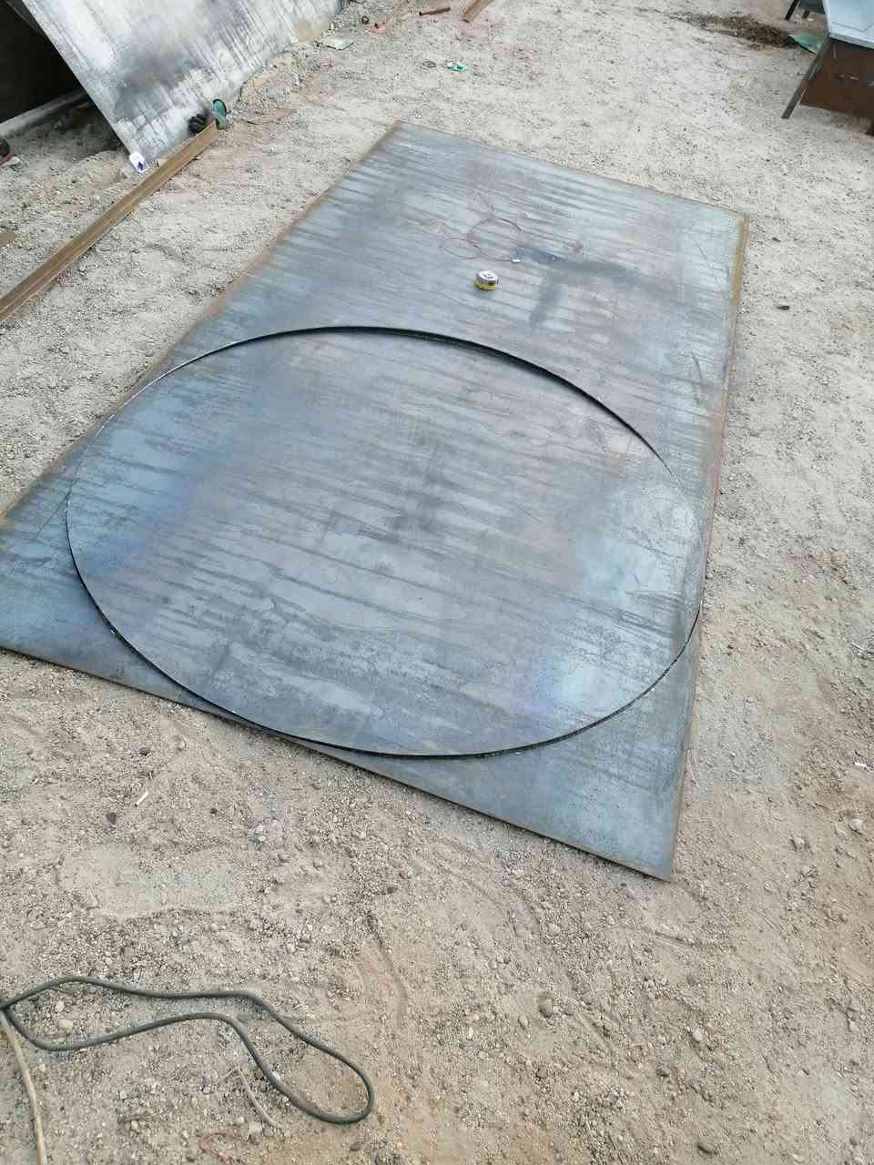 حدادة سيف نسيم
حدادة عامه العنوان الفلوجة النساف قرب جسر البعلوان
***********

عمل كافة انواع الجوابي للاغنام نشتغل حسب الطلب شغل درجة اولى
