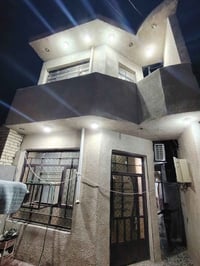 المساحة ٢٢٥ متر ١٢٠ بناء طابقين  و١٢٠ حديقه  بغداد تقاطع النهروان مقاب...