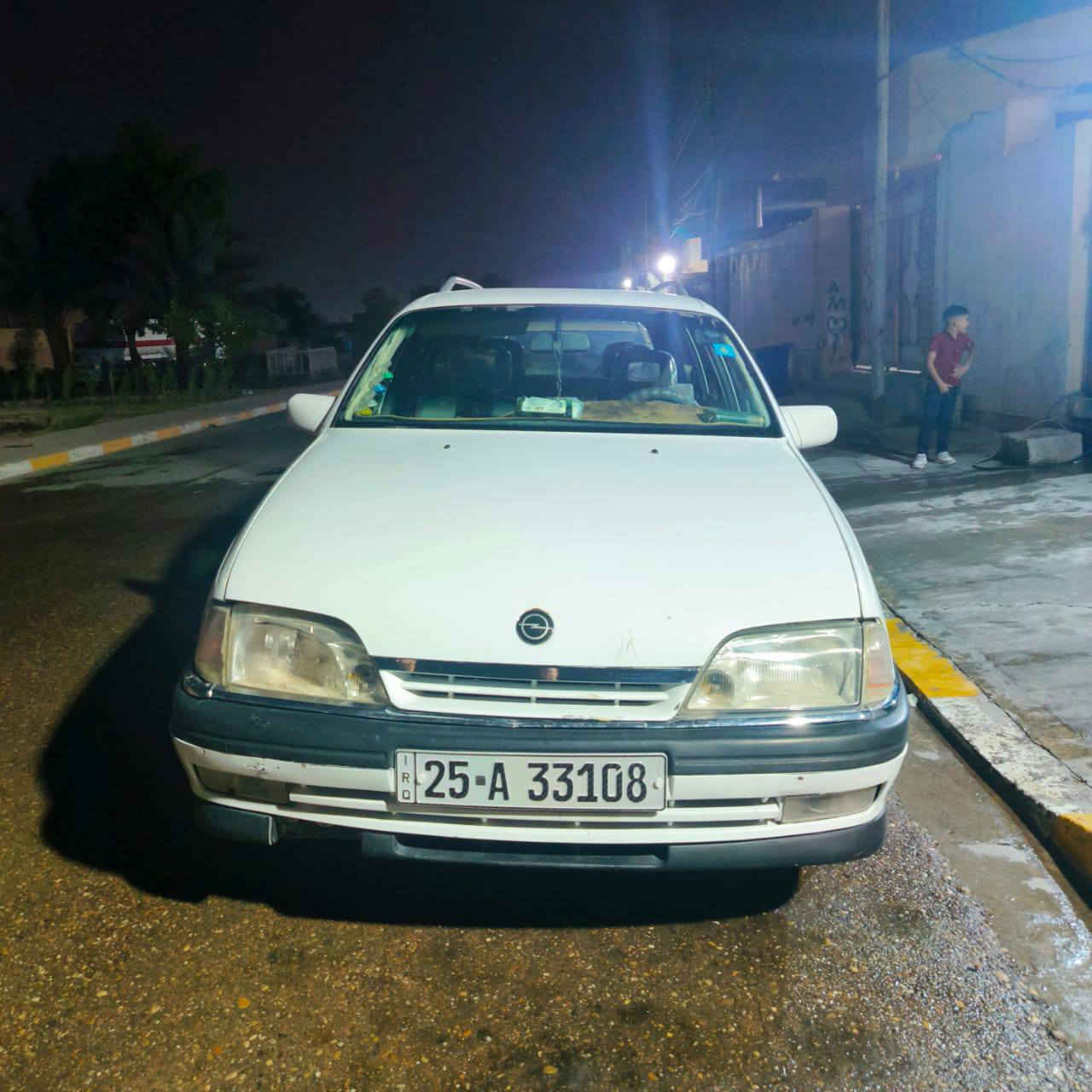 السلام عليكم اوبل 93ما مصبوغه بلادي محرك20باسمي عنوان الانبار فلوجه سعر 45وبيها مجال رقم ***********
