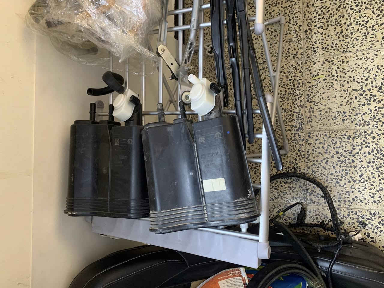 يالله
مبخره جيب شكل الجديد ١٠٠$
عبوه بانزين كامل اصلي تفصيخ ١٥٠$
ماسحات اصليه تفصيخ الزوج ١٠٠$
***********
كراده بارك السعدون
