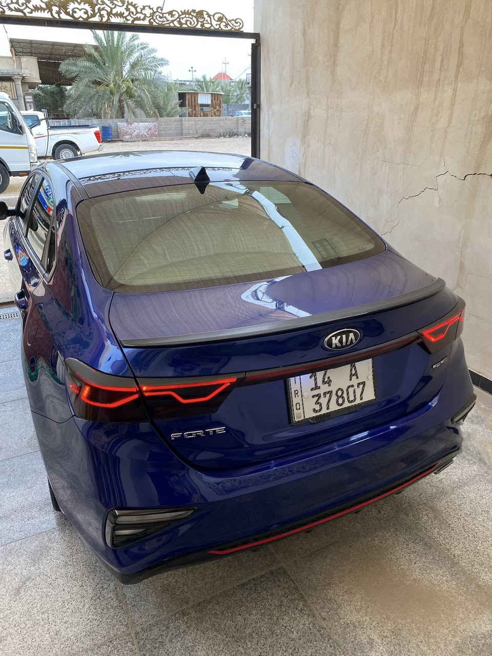 السلام عليكم 
-كيا فورتي gt line لبيع
-مديل 2020
-محرك 2000دوش
-السياره حره بسمي 
-مواصفات معرفه مالت gt line رادار جانبي شاشه كار بلي تحديد مسار نظام سبورت 
-الضرر جاملغ الامامي عكس السايق ارباك ستيرن بس وموجود صوره الحادث بس طلع بيه كلير 6 قطع اب امريكا 
-ماشيه 113الفmli
-السعر 118 وبيه مجال
-عنوان البصرة ابي الخصيب[***********]
