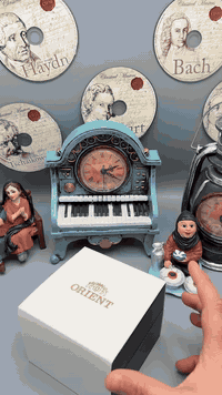 هذه الساعة التي تظهر في الصور هي إصدار خاص ومميز جداً من شركة أورينت (...