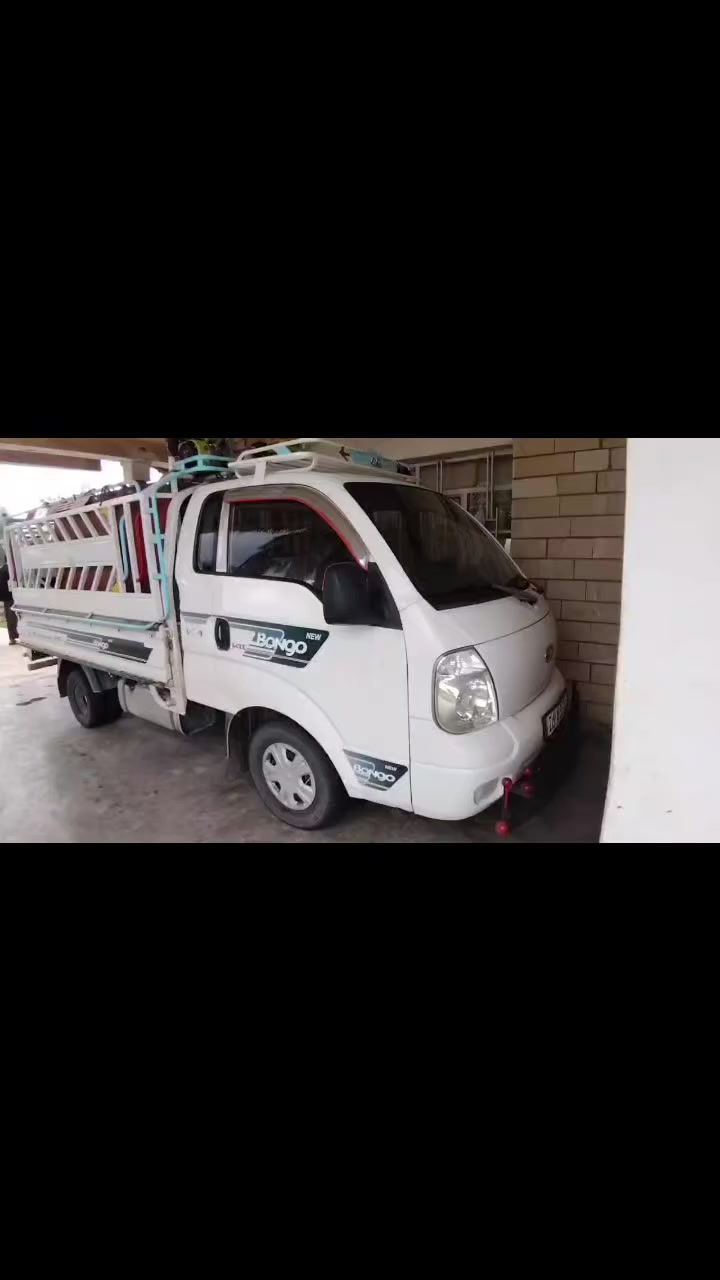 السلام عليكم كيا للبيع موديل 2012 رقم دولي سنويه جديده لثلاثين جاهزه ومكفوله من كلشي سياره جديده السعر 108 وبيها مجال قليل وبيع نقد فقط للاتصال ***********
