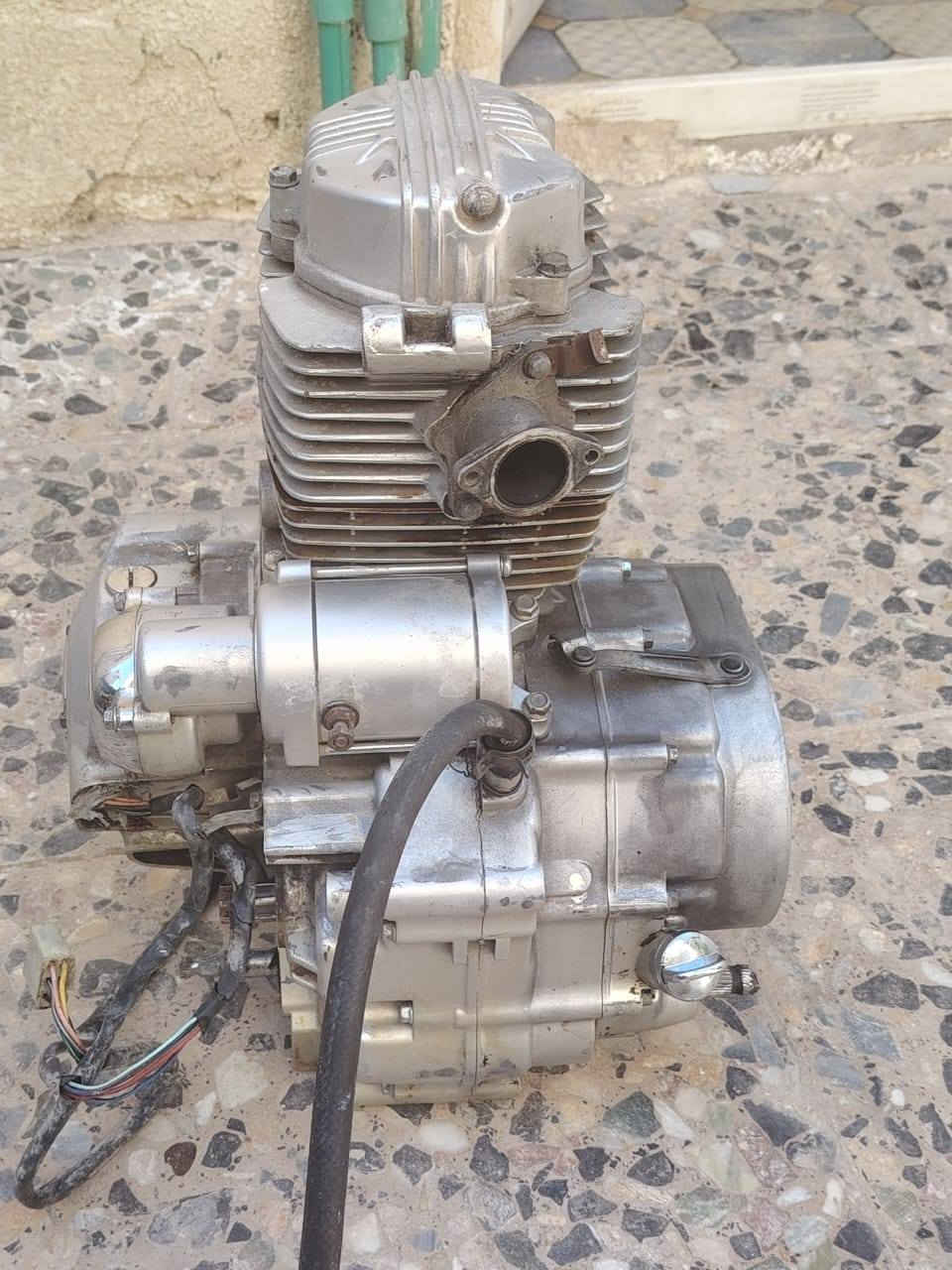 محرك البيع شغال كل شي ما بيه على الفحص سعر 100 وبي مجال هذا رقم راعيه ***********
