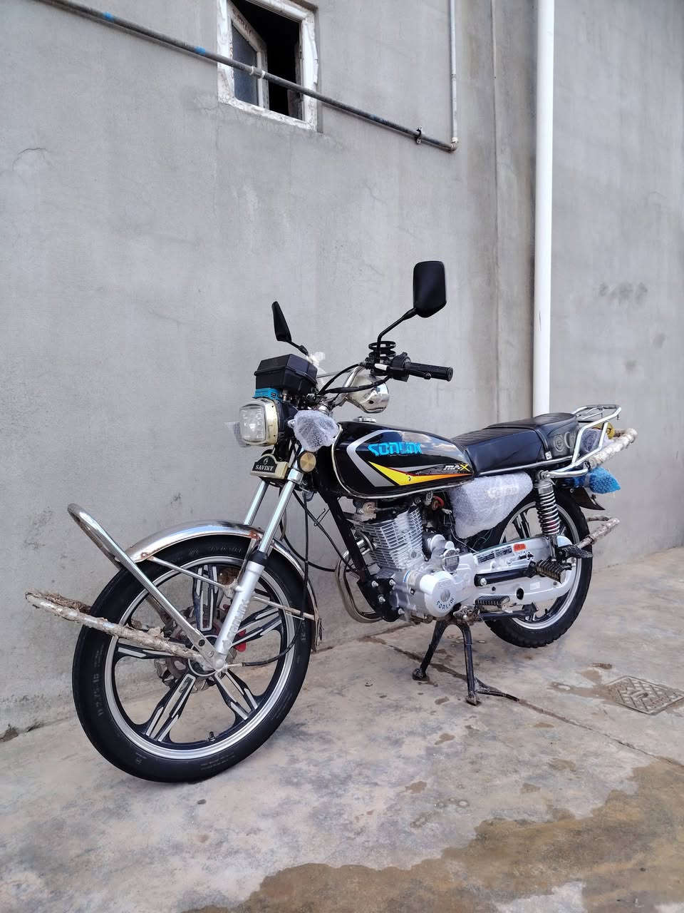 سلام عليكم للبيع موطور ختم سونك الأصلي موديل 2023 محرك مامفتوح شرط لايت زينون شاشة دبلات كله شرط سويجات 3 منفيس بي تاني نفخ مابي نقص برغي كله شرط سعر فقط بي طعكه بل ويل الگدام خفيفه سعر 530 بي مجال قليل جدا مكاني الحويجه داخل ***********
