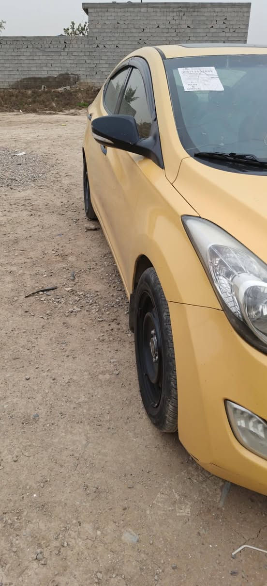 السلام عليكم
النترا 2013 فول عدا البصمه وارد امريكي ضرر جاملق امامي الايمن مبدل السعر  ١٠٠
للستفسار ***********
ديالى / خان بني سعد
