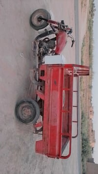 للبيع واكفه سنه. ونص.  سعر 275.  07810996820