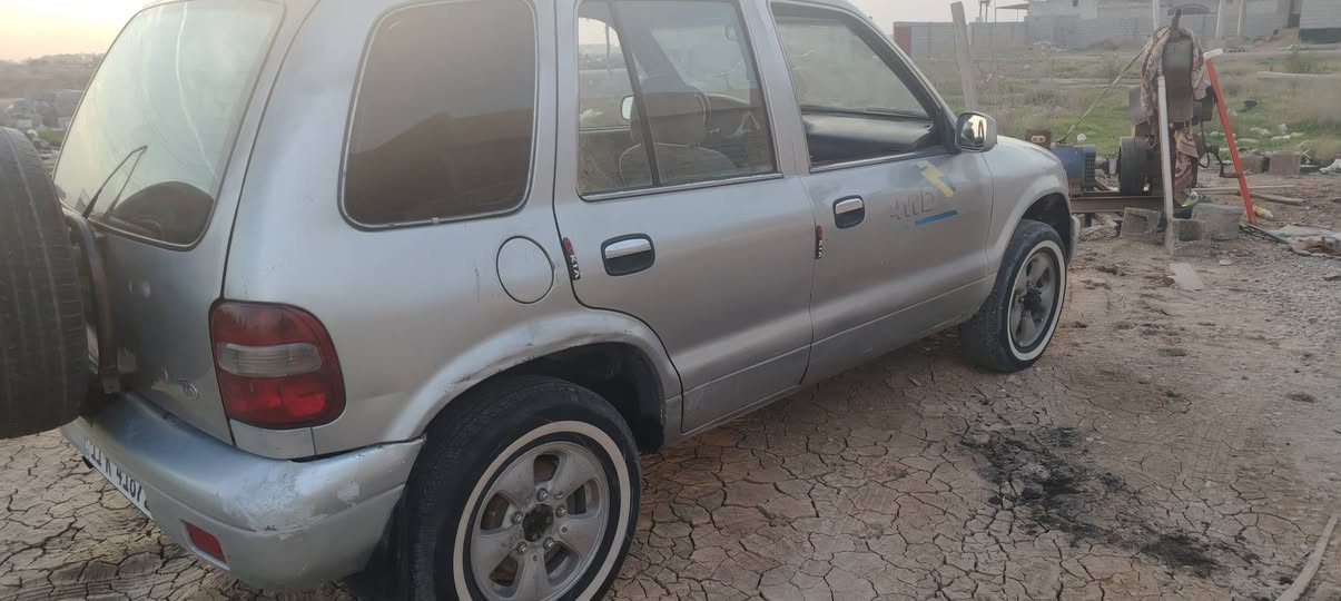 اسبورتج ٢٠٠٢ رقم بغداد  انكليزي مكفوله مكينه كير تخم تاير جديد ديالى بعقوبه *********** السعر ٤٦
