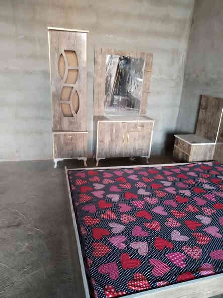 غرفه تركي نضيفه حيل بدون فتح وشد سعر 350 وشراي تصل ب ***********
