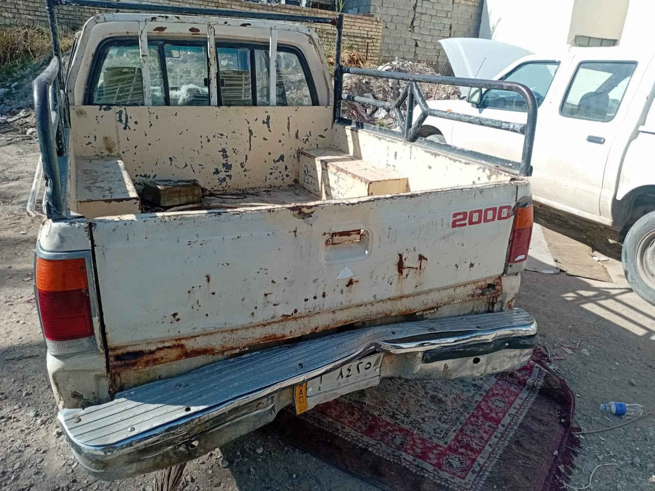 مازدة 1992 كير ومحرك ونجي السعر 20.            ***********
