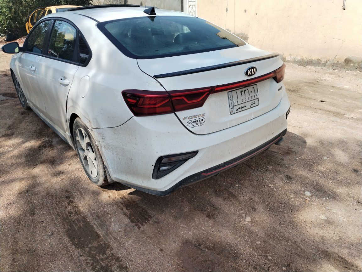 فورتي موديل ٢٠ معوقين مثنى مكينه ٢٠٠٠ دوش مواصفات GT كير ٦ نمر سياره جاهزه حادثه جامغ وبنيد بيه ملاحظات ب العراق ترهم مراوس للاستفسار الاتصال *********** سعره ١١٠
