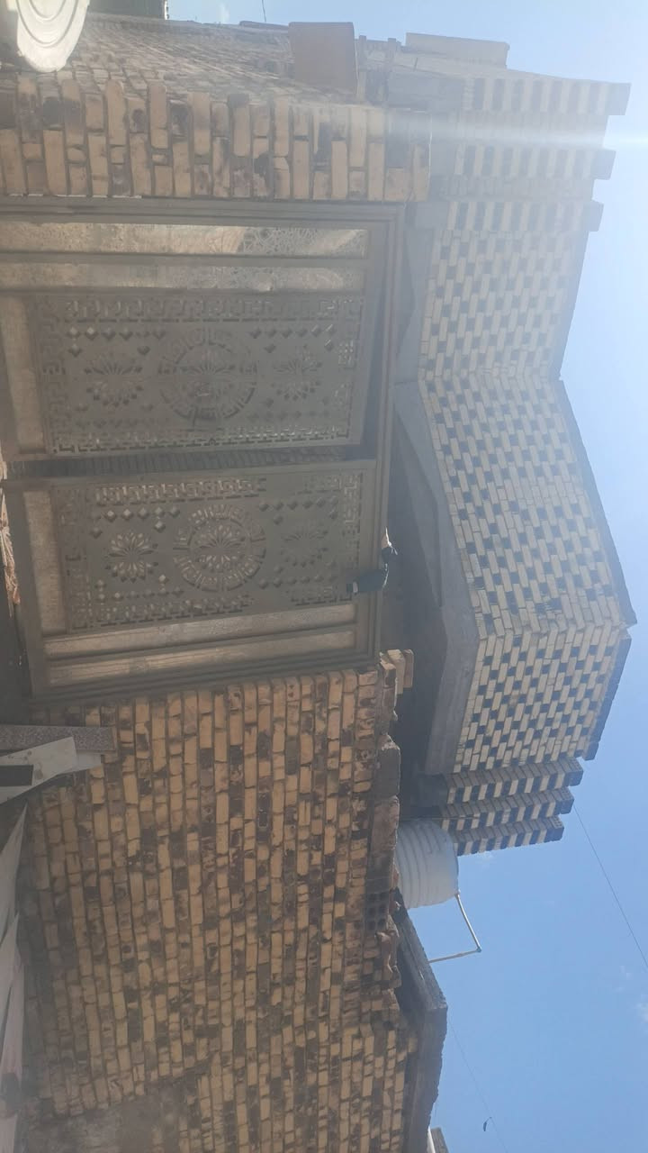 ***********
الاستفسار. تصال على رقم على لحولي شارع سياسين
