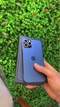 ايفون 12بروماكس ذاكره 256 بطاريه 100 بمستعمله بلادي الجهاز مبدل شاشه ن...