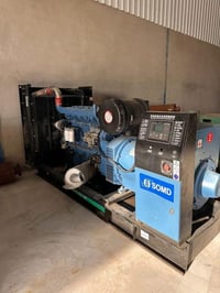 مولدة شتاير 500kva زيرو صفر  اخوان مولده حجم جبير ونحاس100‎%‎ 24 ولف p...